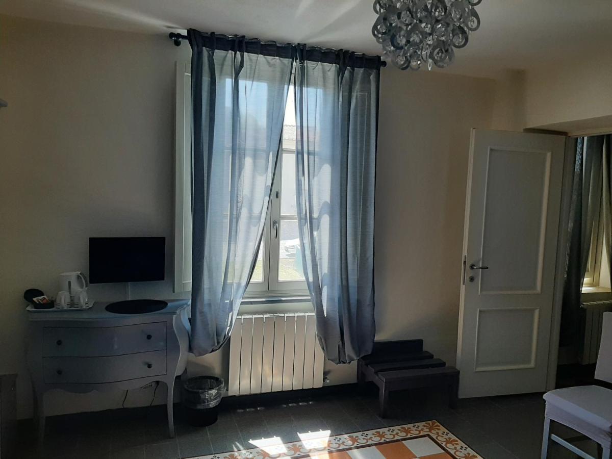 B&B Principe Calaf 3 ルッカ エクステリア 写真
